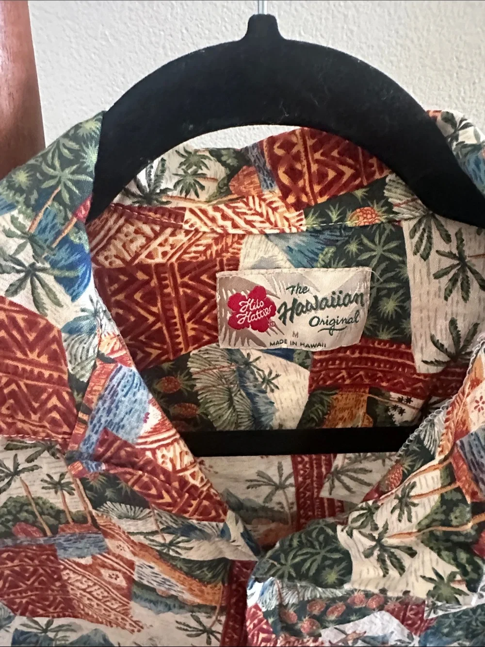 Vintage Hawaiian shirt